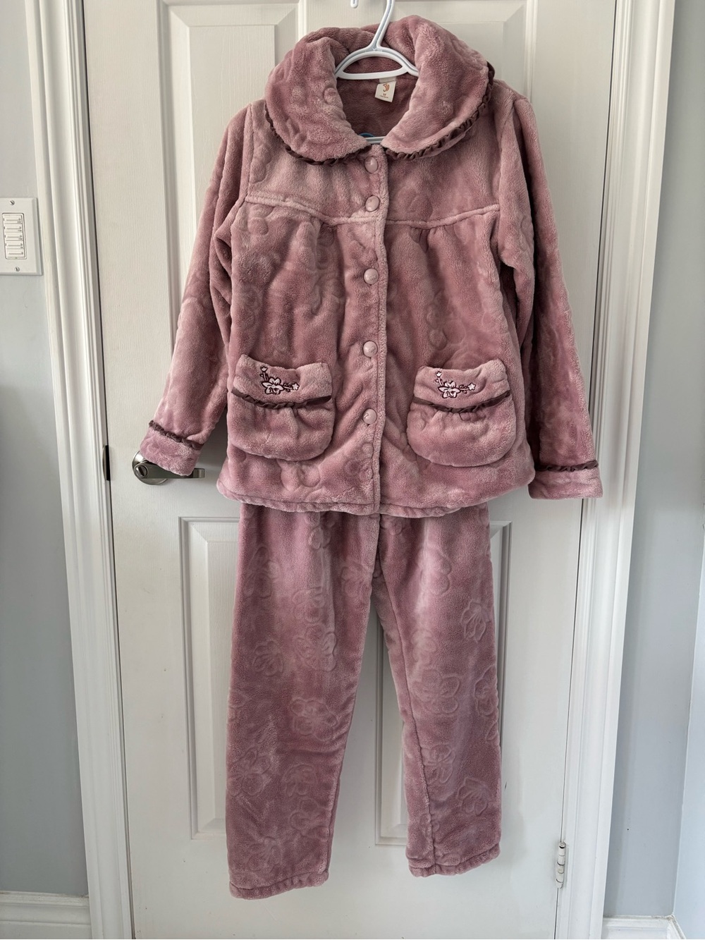 Cozy Fluffy Plush Pink Floral Pajama Set Long Sleeve Button Down Size M